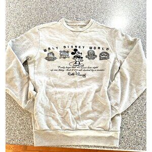 Walt Disney World Size Small Sweatshirt